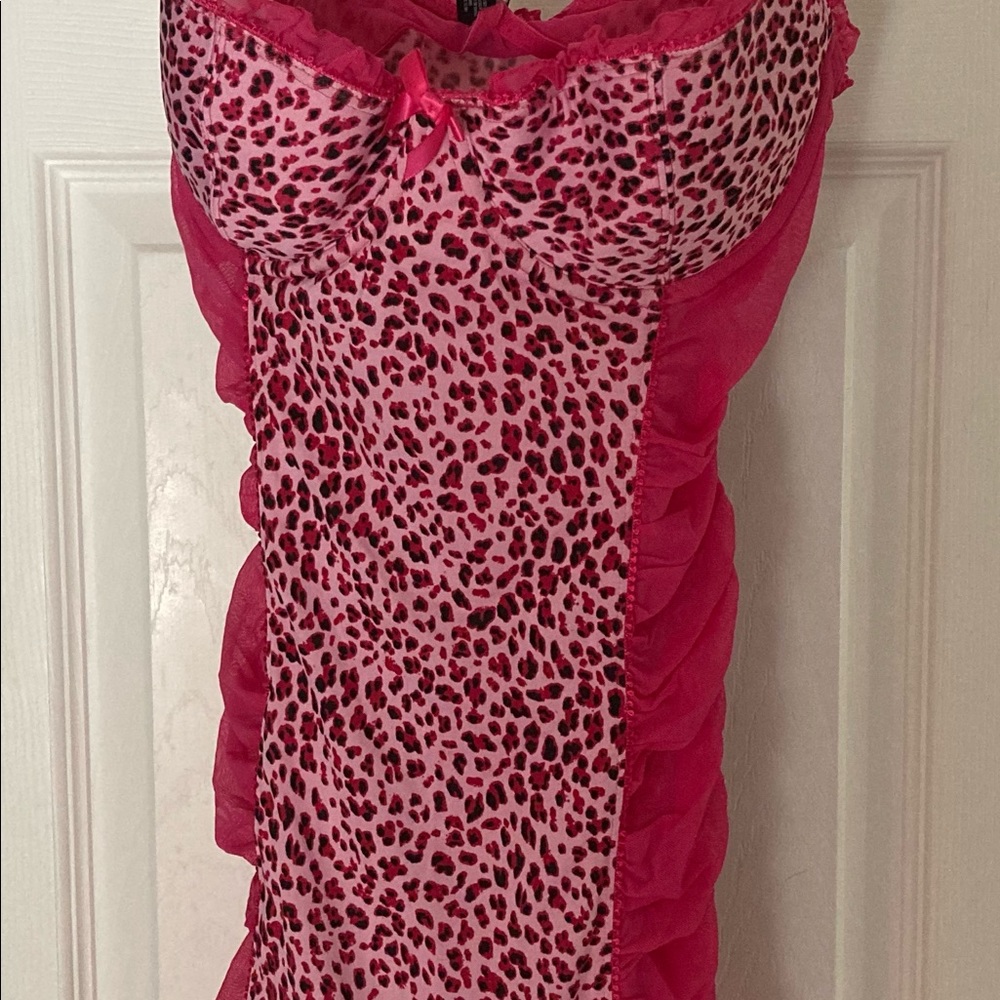 Lingerie - Picture 2 of 11